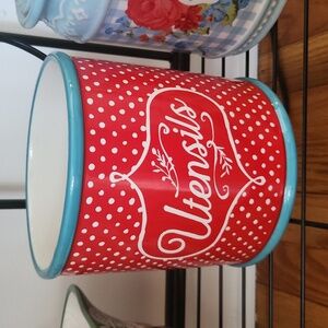 Pioneer woman utensils holder